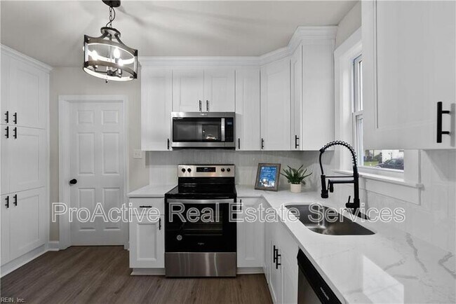 Building Photo - 3826 Abingdon Cir