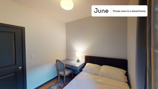 Foto del edificio - Room in Shared 4 bed/3 bath home