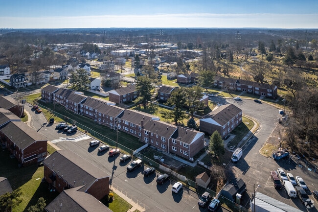 Aerial - South Bridge Gardens