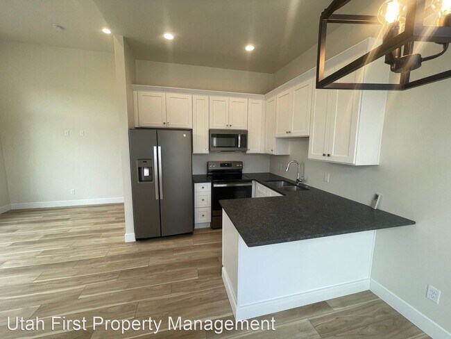 Building Photo - 2 br, 2 bath House - 26 Black Rock Rd