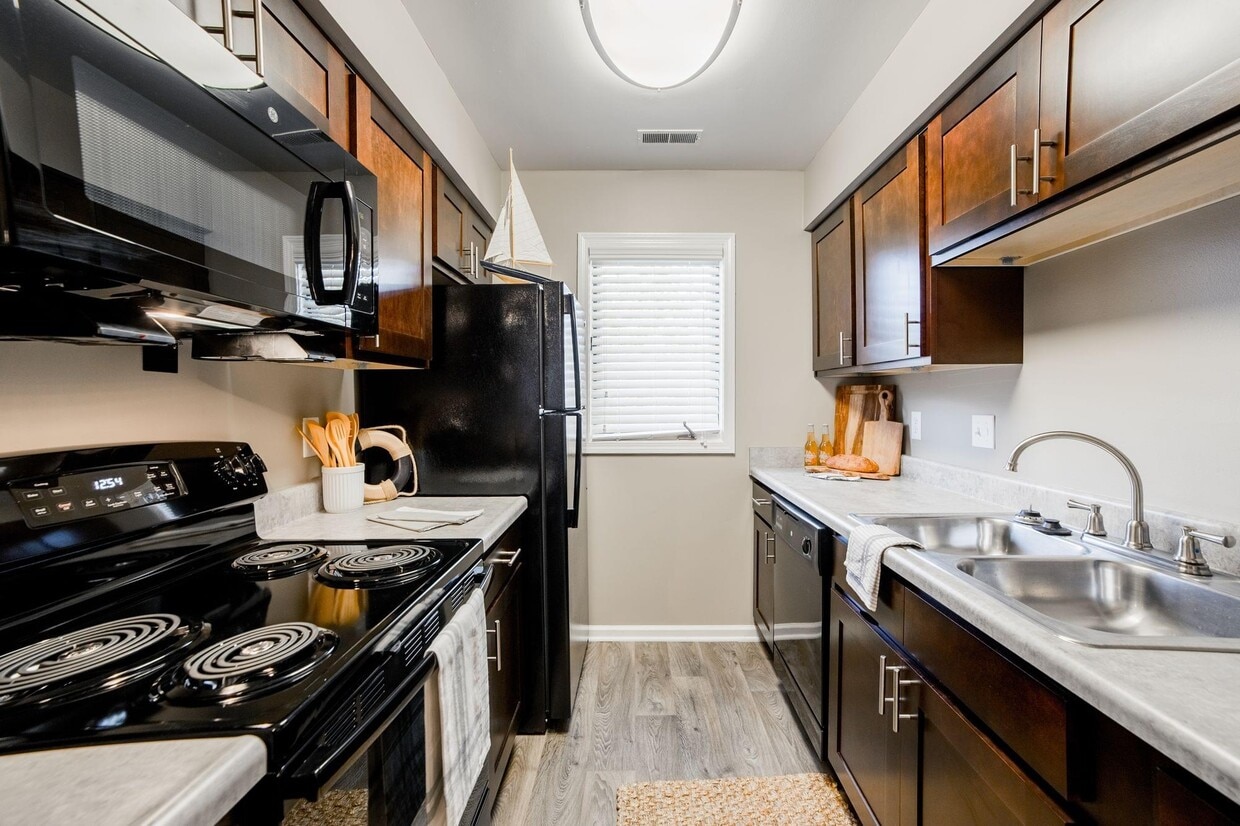 Northlake Village Apartments at 1100 Northlake Dr Noblesville, IN