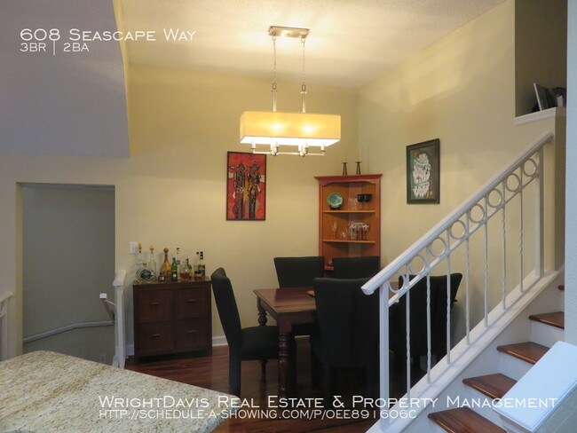 Building Photo - 608 Seascape Way
