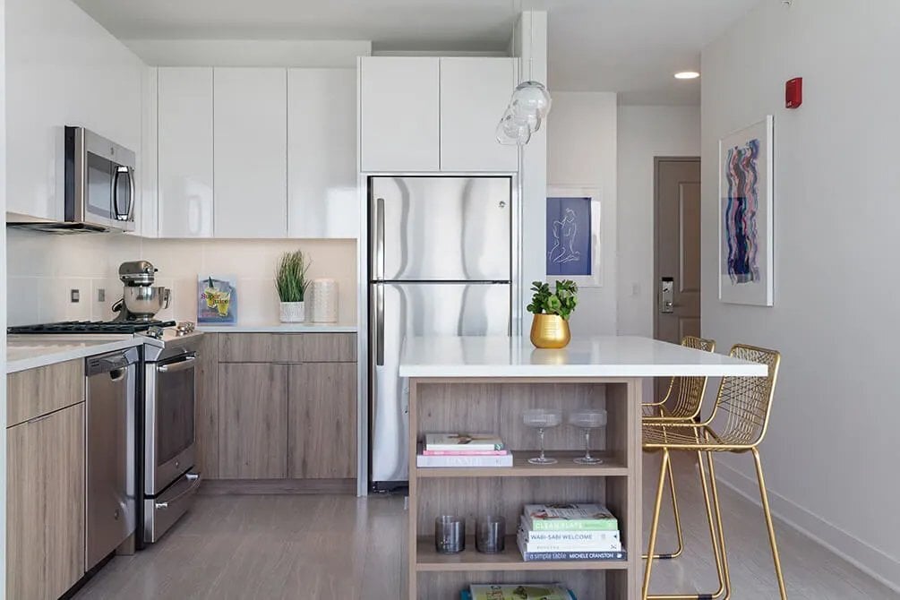 Photo - 2418 N Halsted St (Chicago, IL)