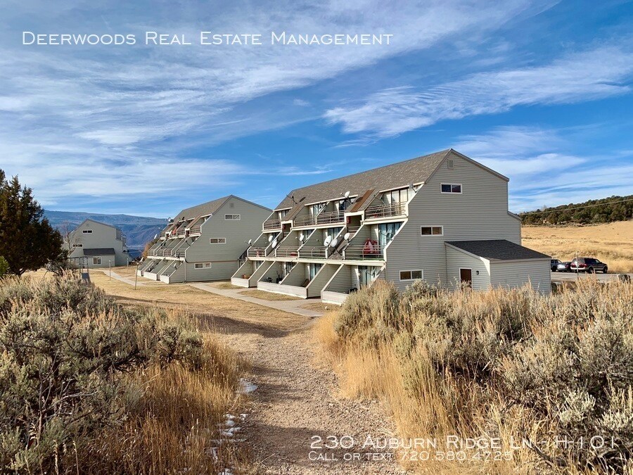 Foto principal - 230 Auburn Ridge Ln
