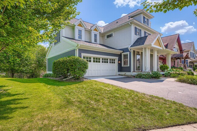 Foto del edificio - 14143 Jardin Ave N