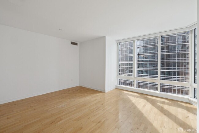 Foto del edificio - 301 Mission St