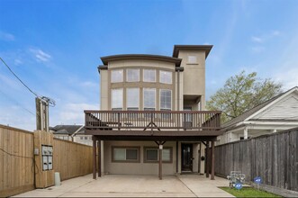 Building Photo - 2512 Leeland St