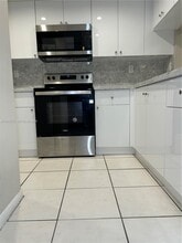 Building Photo - 10255 NW 9th St Cir