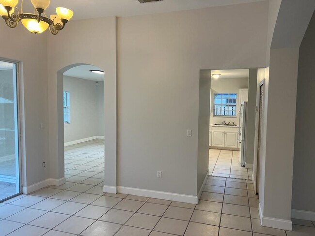Foto del edificio - 16068 SW 101st Ter