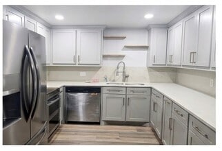 Building Photo - 2612 Princess Ln