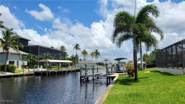 Building Photo - 5638 Riverside Dr