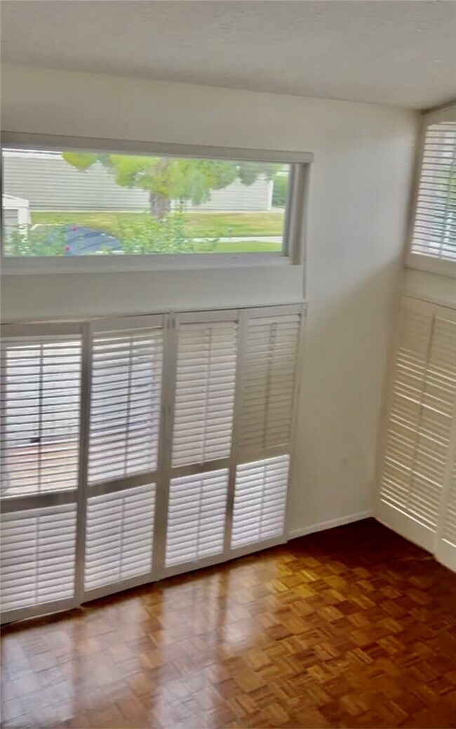 Foto del edificio - 706 Avenida Sevilla