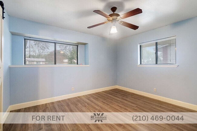 Foto del edificio - 800 Brooks Ave