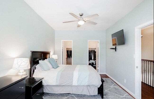 Foto del edificio - 7250 Eastmoor Dr