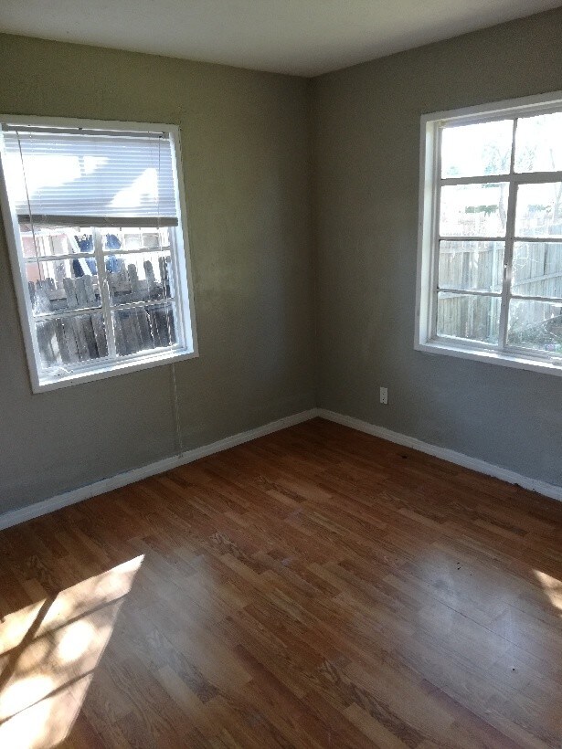 Foto del edificio - 4632 S Hayden St
