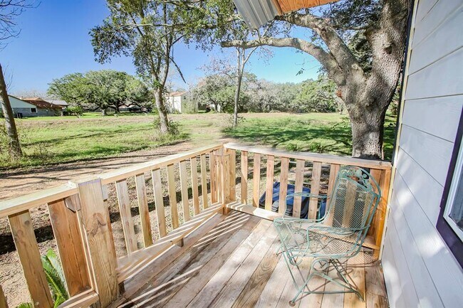 Foto del edificio - 690 County Rd 219