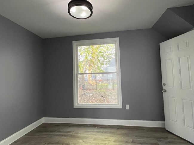 Foto del edificio - 683 State St