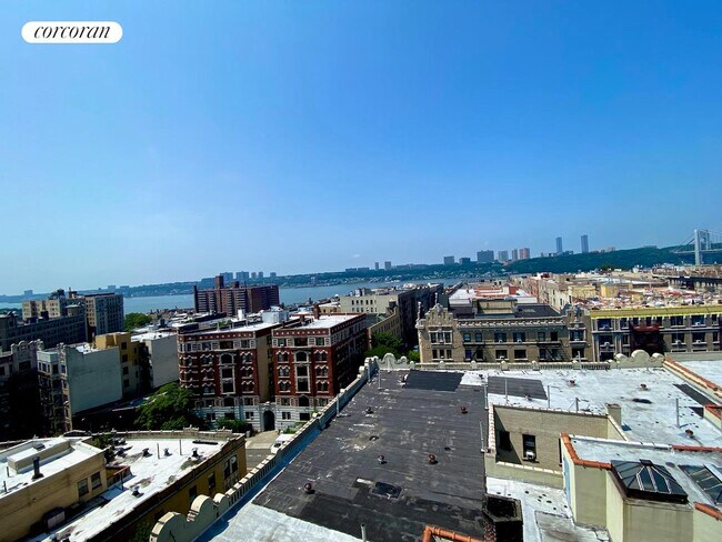 Building Photo - 601 W 160th St