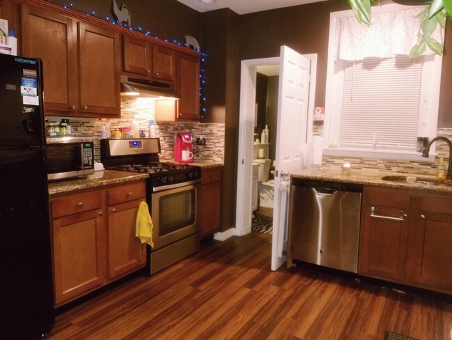 kitchen - 223 W Fairview St