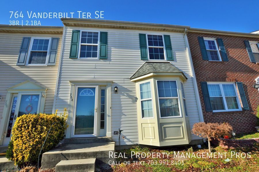 764 Vanderbilt Terrace SE, Leesburg, VA 20175 Townhome Rentals in