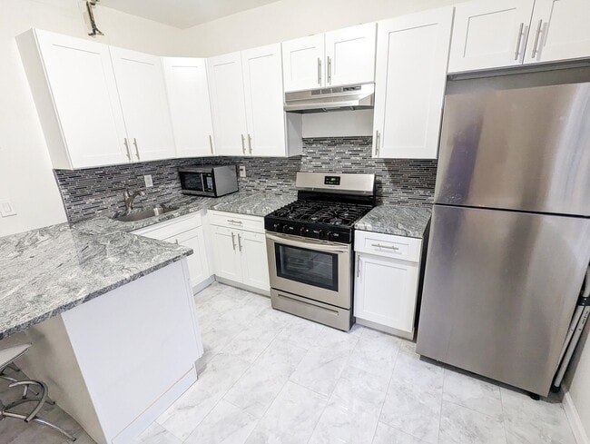 Foto del edificio - 582 60th St