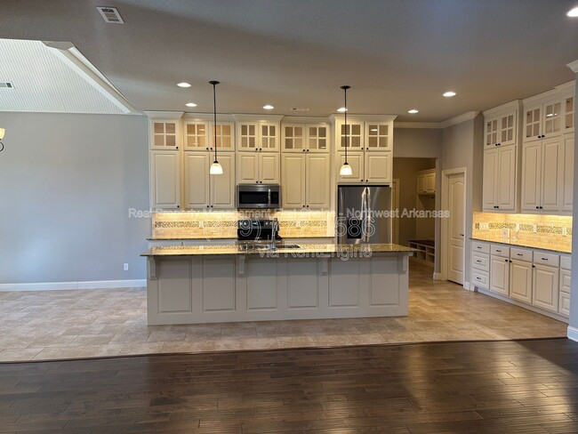 Foto del edificio - 1919 Sicily Ave