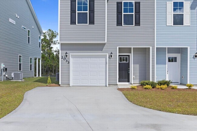Foto del edificio - Townhouse For Rent in Holly Ridge!