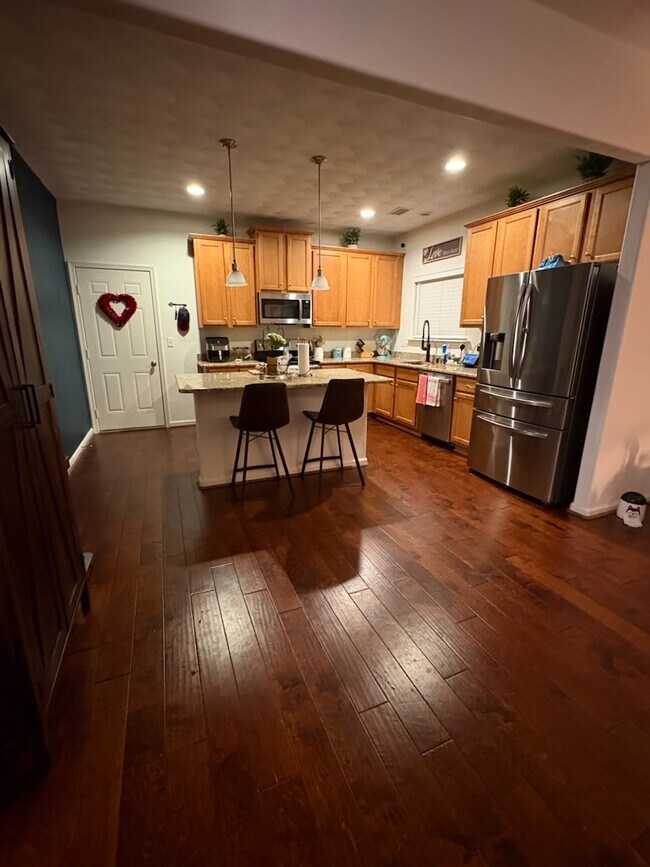 Foto del edificio - 4060 Kingston Pkwy