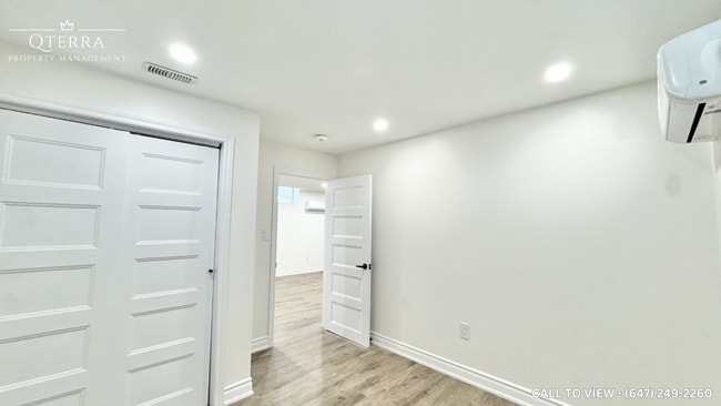 Building Photo - 203 Rockledge Dr