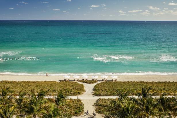 Foto del edificio - 9008 Collins Ave