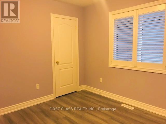 Building Photo - 36 Princess Diana Dr