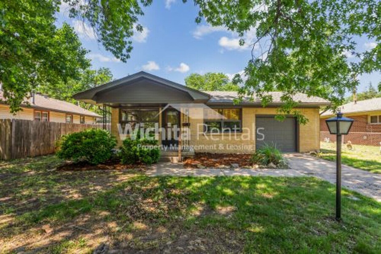 Foto principal - 1809 N Gow St
