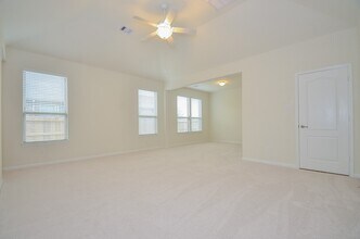 Building Photo - 8006 Bunch Grass Ln