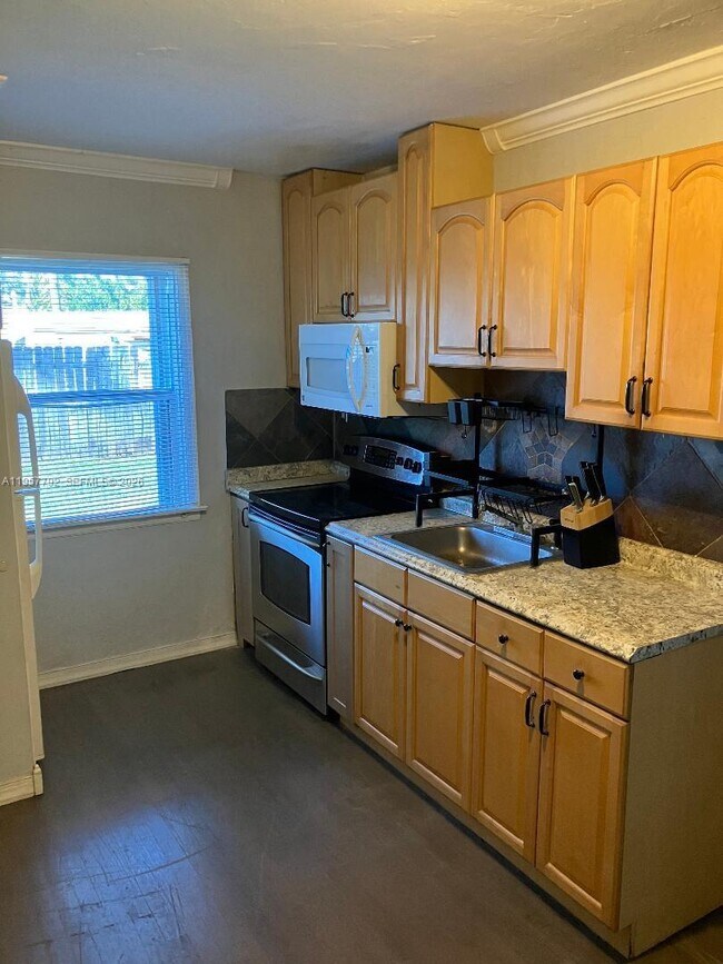 Foto del edificio - 2127 Wilson St