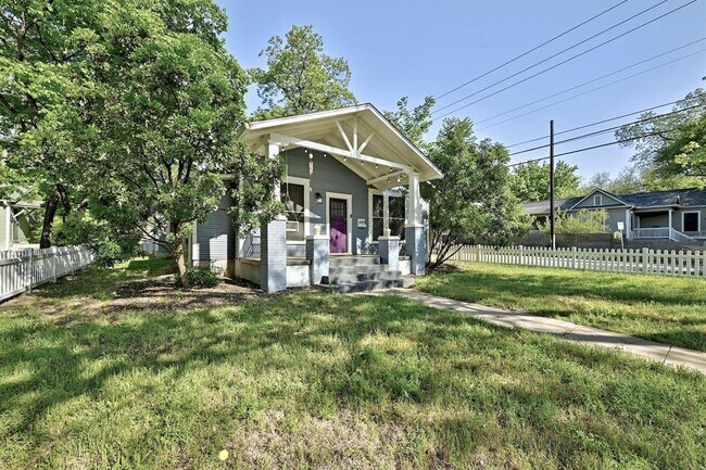 Building Photo - 4416 Speedway