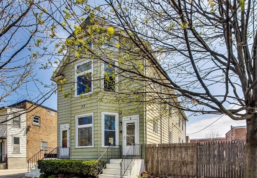 Primary Photo - 25 Webster Ave