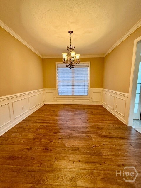 Foto del edificio - 204 Oak Branch Ct