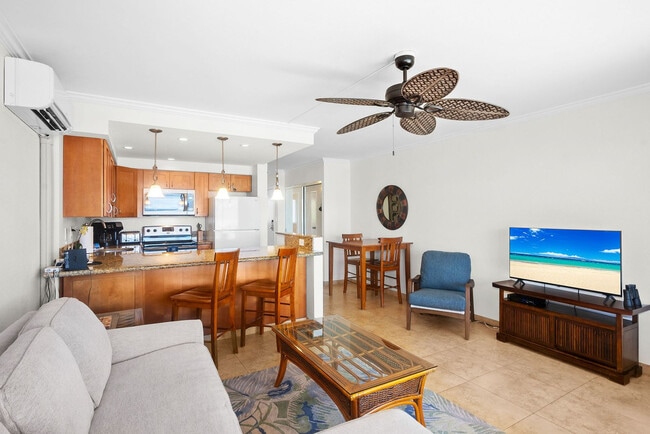 Building Photo - 70 Hauoli St