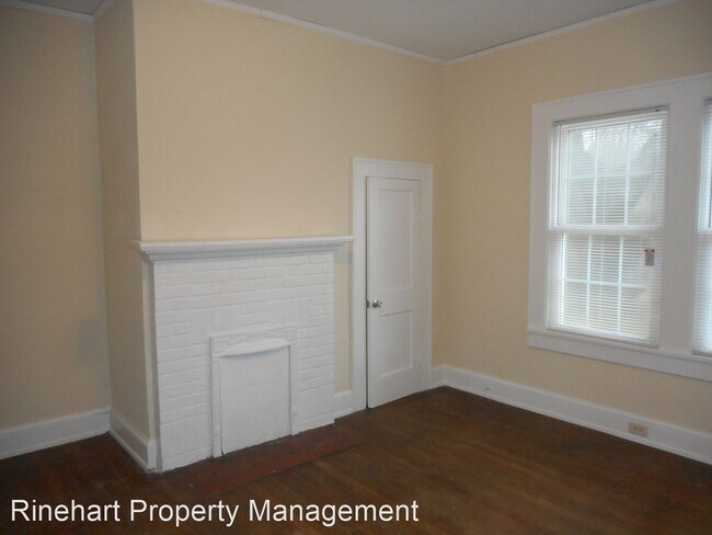 Building Photo - 3 br, 1 bath House - 911 Shady Oak Lane