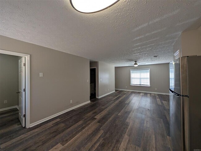 Building Photo - 3413 A Sullivan Ln