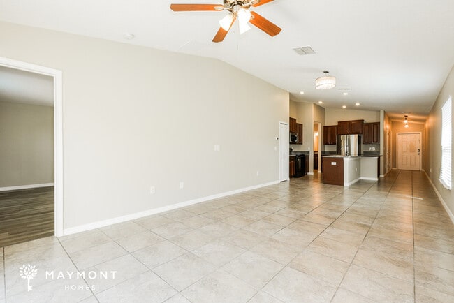 Foto del edificio - 15421 Dark Star Ln