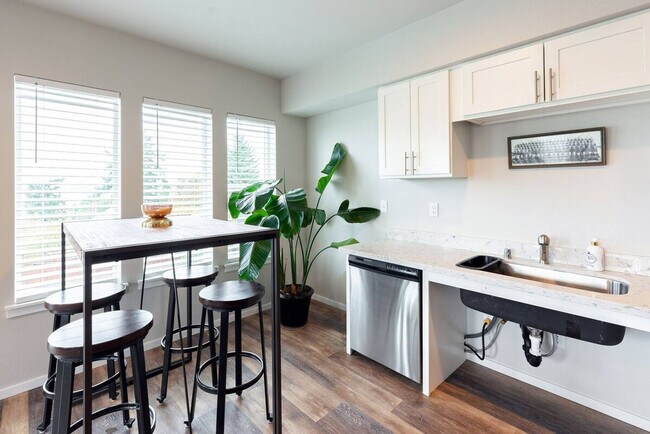 Foto del edificio - 624 E 32nd St