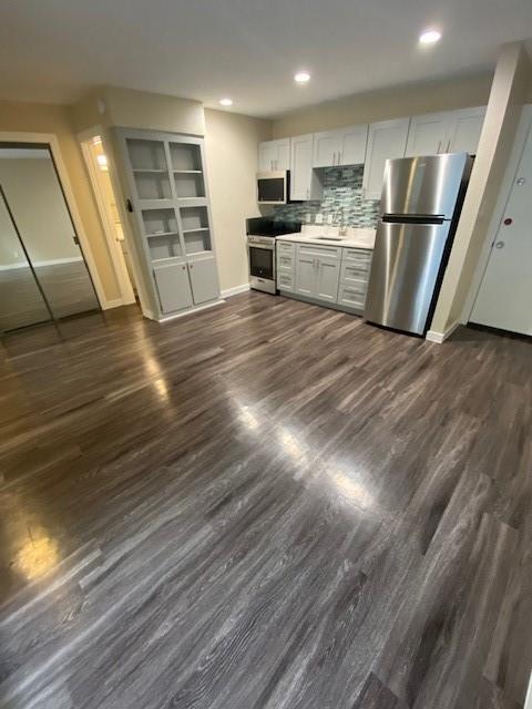 Foto del edificio - 1125 Hollow Creek Dr