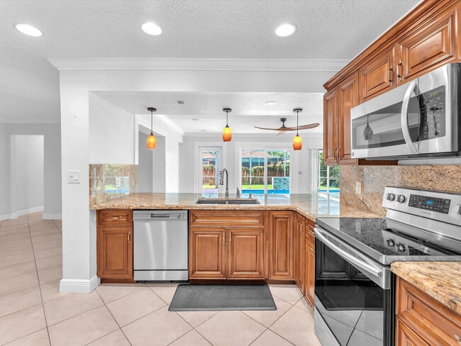 Foto del edificio - 11762 NW 26th Ct