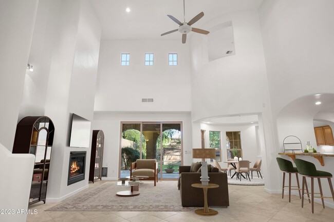 Building Photo - 7245 E Eclipse Dr