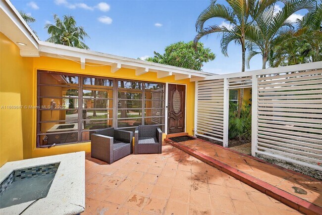 Foto del edificio - 2606 Gulfstream Ln