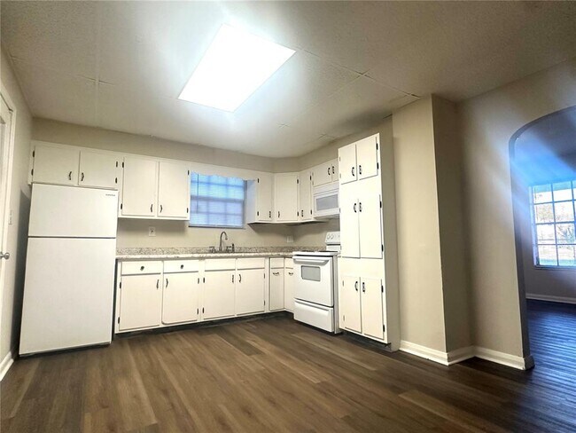 Foto del edificio - 110 S 1st St