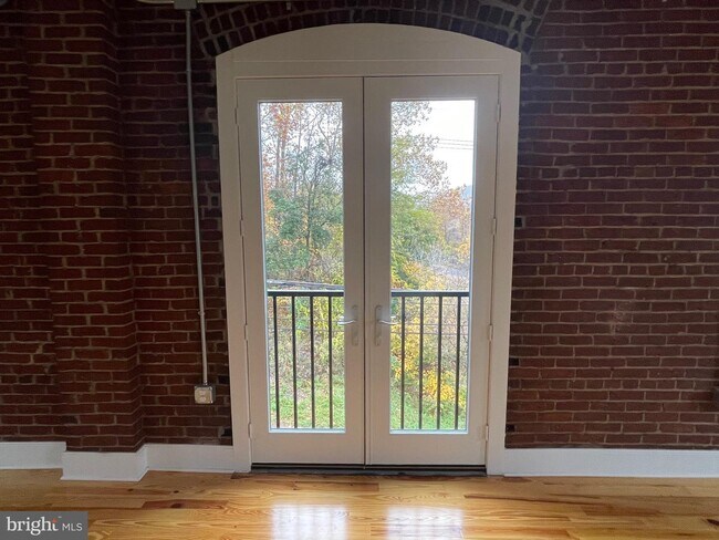 Foto del edificio - 521 N 13th St