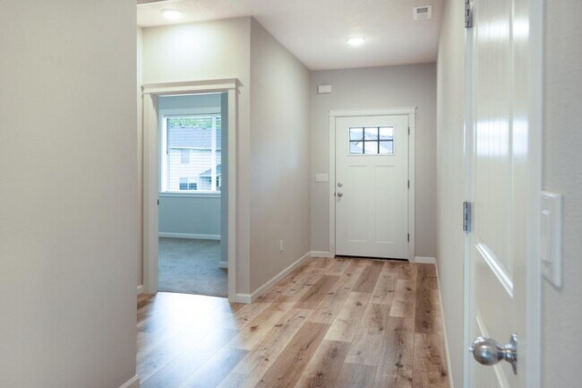 Foto del edificio - 4016 SE Winslow Ct