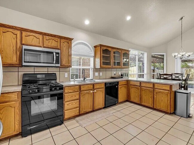 Foto del edificio - 2649 Chadwick Dr